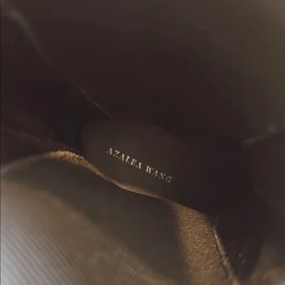 Women’s Green Chunky Chelsea Rain Boots - Picture 5 of 6